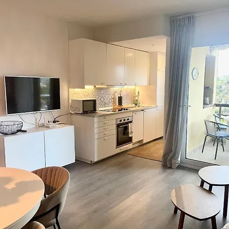Apartment Torres De Aloha 2 Bdr Puerto Banus Marbella