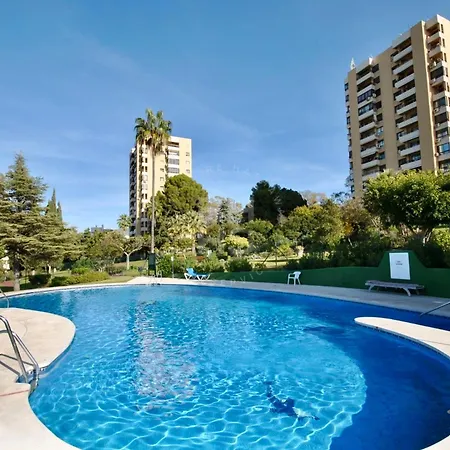 Apartment Torres De Aloha 2 Bdr Puerto Banus Marbella