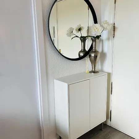 Apartment Torres De Aloha 2 Bdr Puerto Banus Marbella