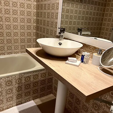 Torres De Aloha 2 Bdr Puerto Banus Apartment Marbella